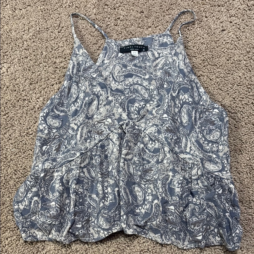 Adorable flowly summer top